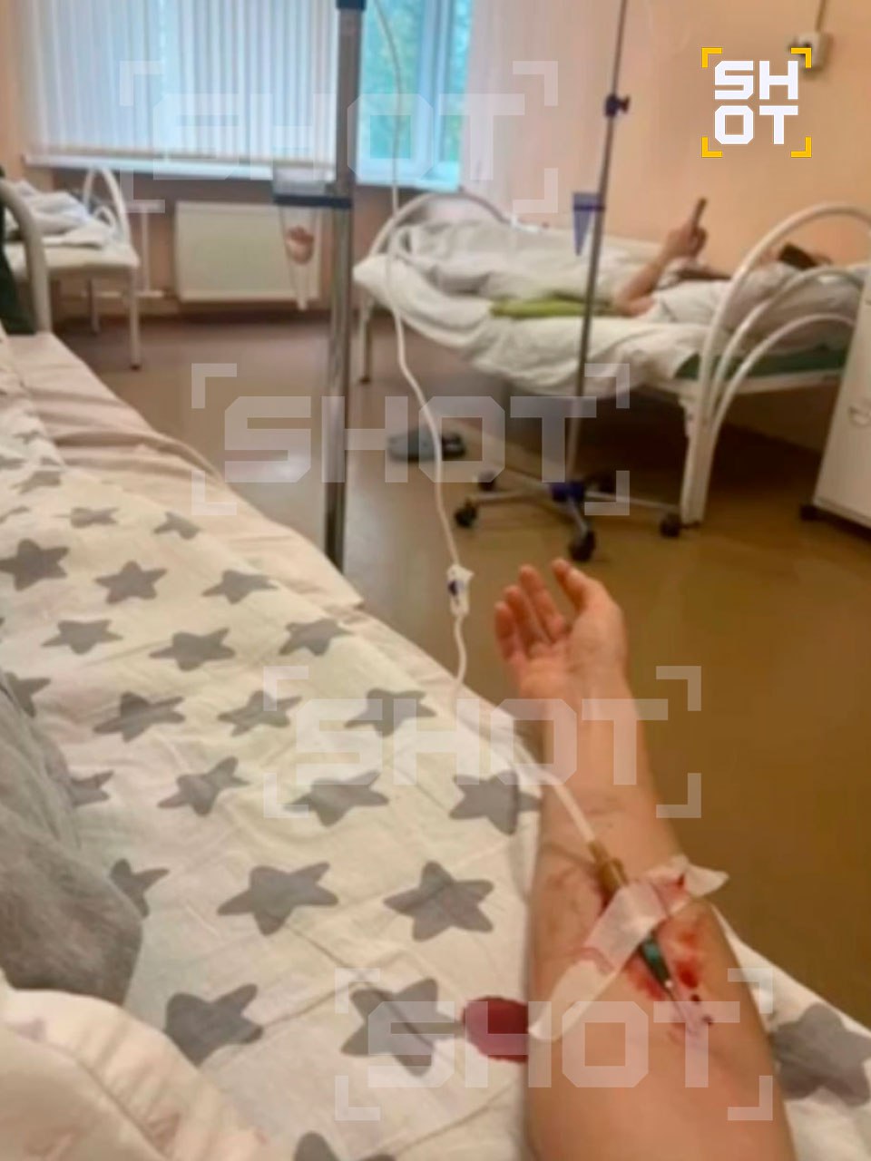 Угроза выкидыша случилась у девушки после ужина в итальянском ресторане «Мона» в Петербурге, а её подружка потеряла сознание дома из-за сильного отравления Угроза выкидыша случилась у девушки после ужина в итальянском ресторане «Мона» в Петербурге, а её подружка потеряла сознание дома из-за сильного отравления