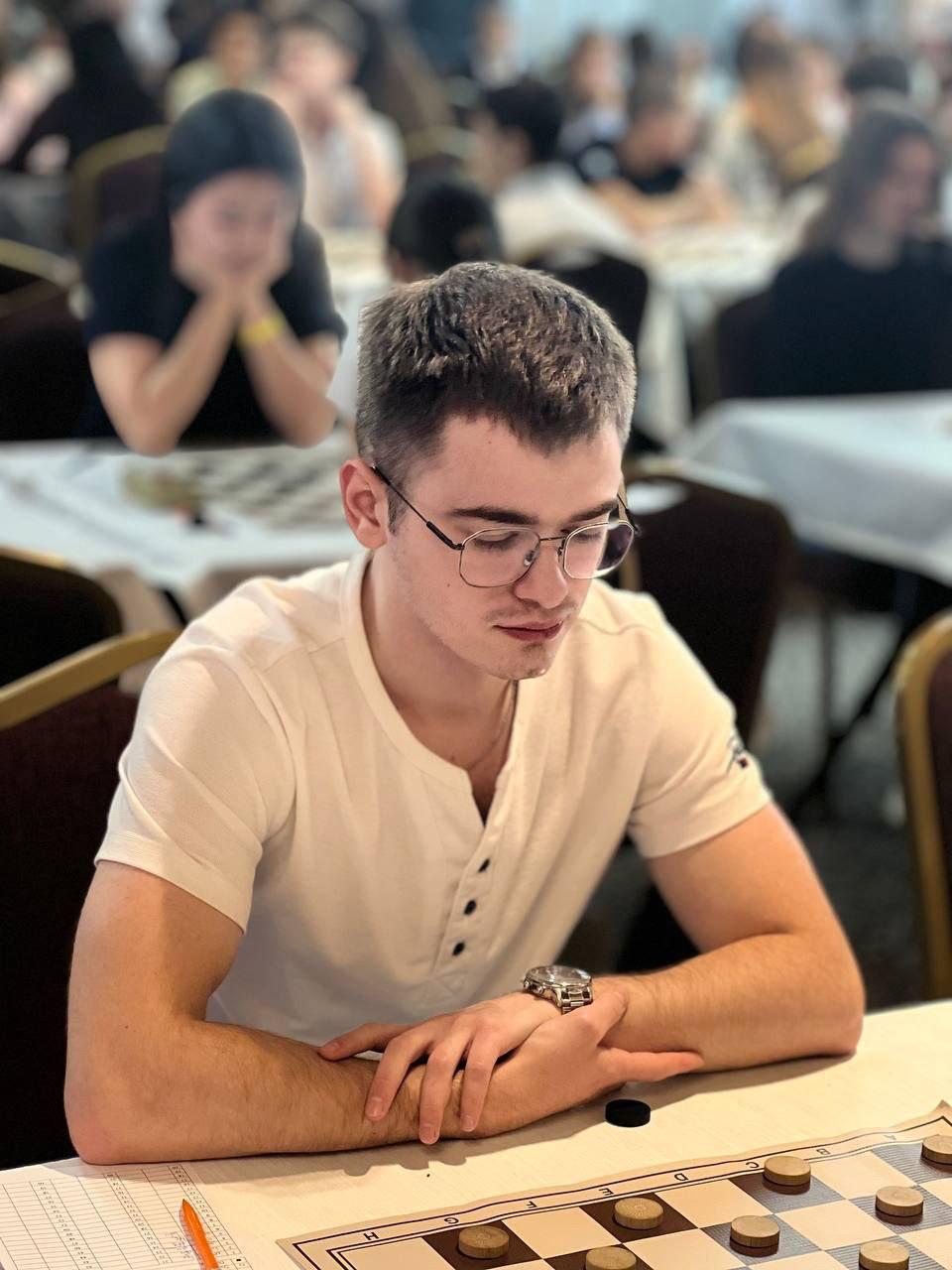 Шашисты из Ленобласти успешно выступили на международных соревнованиях Шашисты из Ленобласти успешно выступили на международных соревнованиях