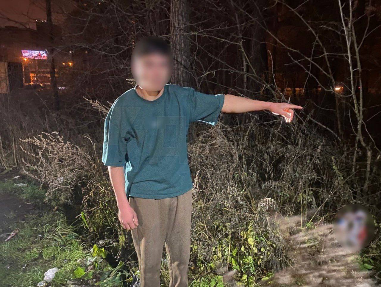 В Екатеринбурге узбек отрезал голову собственной матери В Екатеринбурге узбек отрезал голову собственной матери