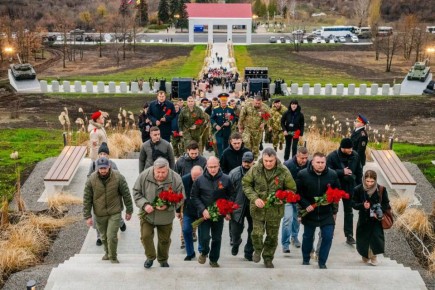 Олег Царёв: Сергей Кириенко посетил ЛНР, где провёл совещания по вопросам восстановления и развития региона, а также по модернизации городской инфраструктуры и цифровизации