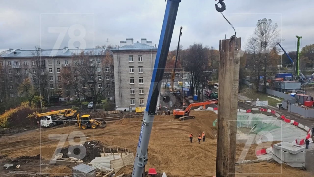 Новый таймлапс с улицы Харченко от — в последние дни здесь засыпали образовавшийся провал