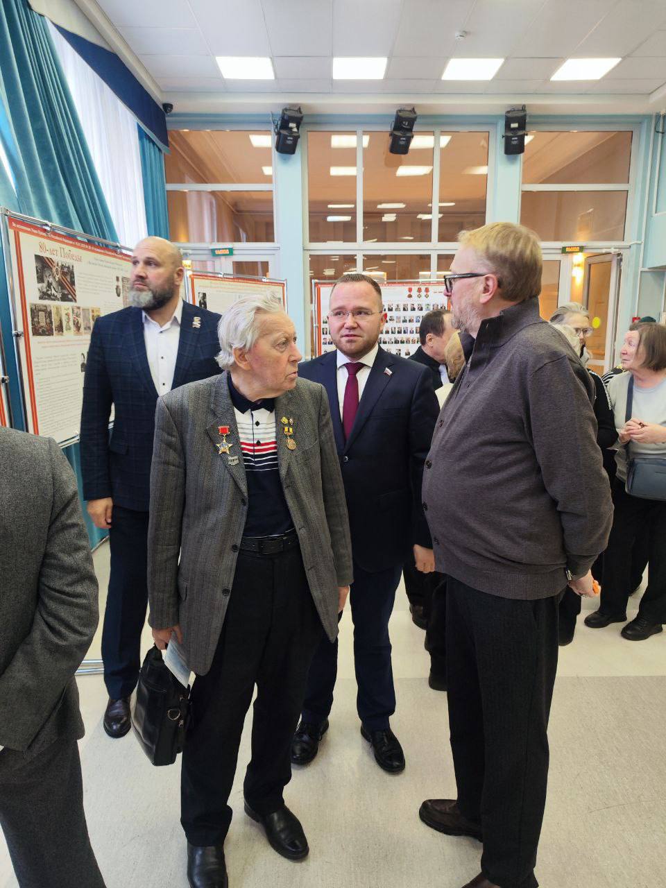 Виталий Милонов: Три века славы на страже России Виталий Милонов: Три века славы на страже России