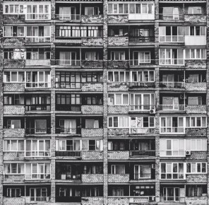 Олег Царёв: Слишком многие люди тратят деньги, которые они с трудом заработали, на вещи, которые им не нужны, чтобы впечатлить людей, которые им не нравятся