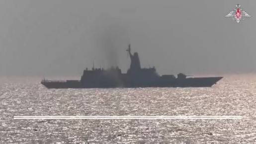 Корабли Тихоокеанского флота в составе тактических групп провели учение по поиску и уничтожению подводной лодки условного противника в Японском море