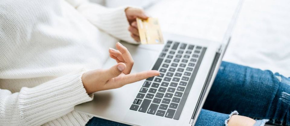 МОШЕННИКИ ВЫДАЮТ СЕБЯ ЗА «YANDEX DELIVERY» И КРАДУТ ДАННЫЕ КАРТ ЧЕРЕЗ ФЕЙКОВЫЕ САЙТЫ ДОСТАВКИ