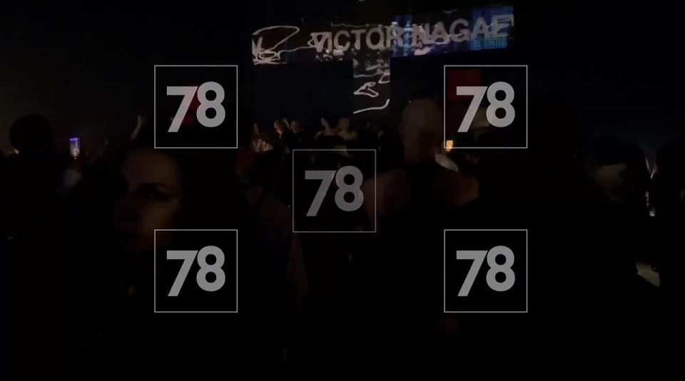 В здании «Ленфильма» сегодня неспокойно: там прошел полуголый модный показ В честь дня рождения Kontrkult организаторы устроили масштабную рейв-вечеринку в здании «Ленфильма». Среди мероприятий — все те же полуголые тусовки...