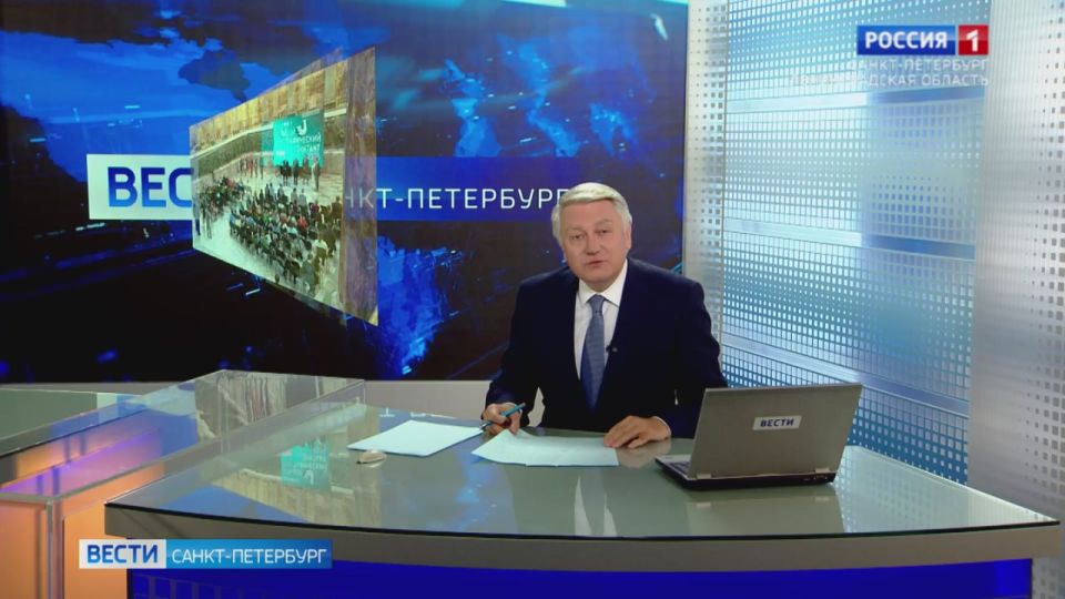 Петербуржцы принимают участие в "Большом этнографическом диктанте"