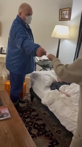 Сына Плющенко и Рудковской увезли на скорой после ледового шоу в Петербурге