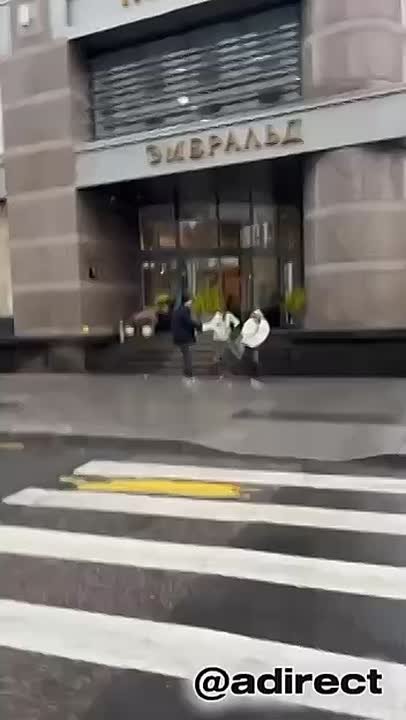 Алексей Живов: В Питере неизвестные облили ряженкой Василия Якеменко