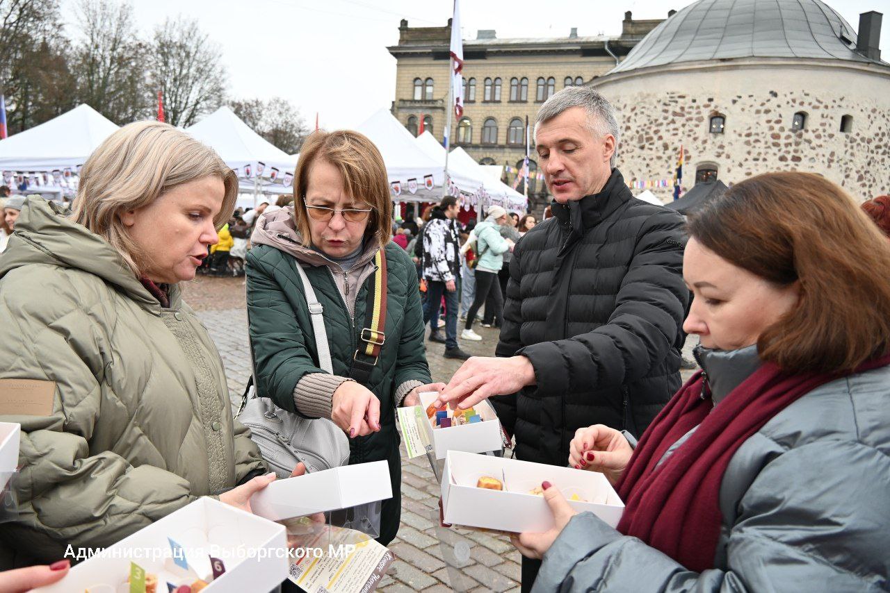 «В какой-то момент закончились ВСЕ крендели» «В какой-то момент закончились ВСЕ крендели»