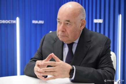 В том, что Швыдкой продолжает жевать старую жвачку по поводу того, что "мы готовы настолько, насколько готовы наши партнеры..." под ущербным для России углом зрения ведомого, нет ничего странного