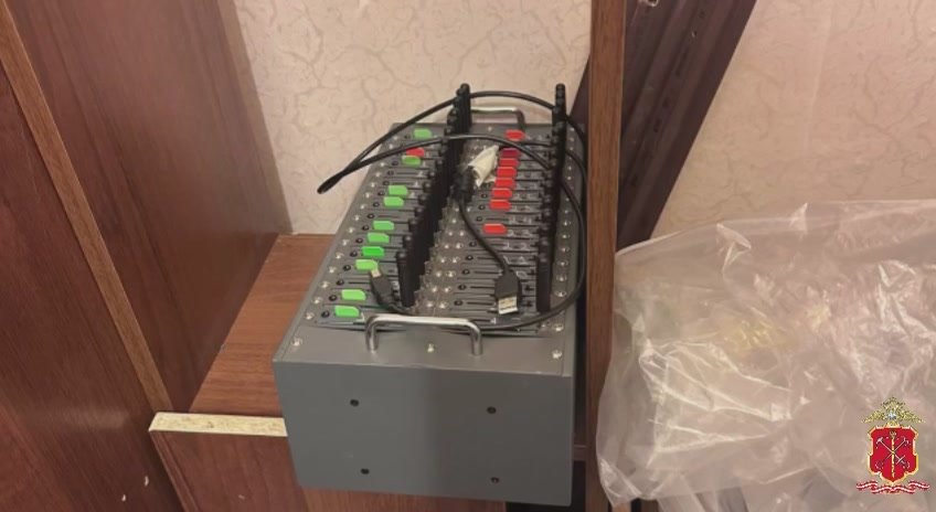 В Пикалёво задержали телефонного мошенника, который работал на иностранных кураторов