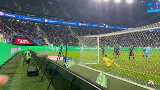 «Зенит» проиграл «Динамо» со счетом 1:3