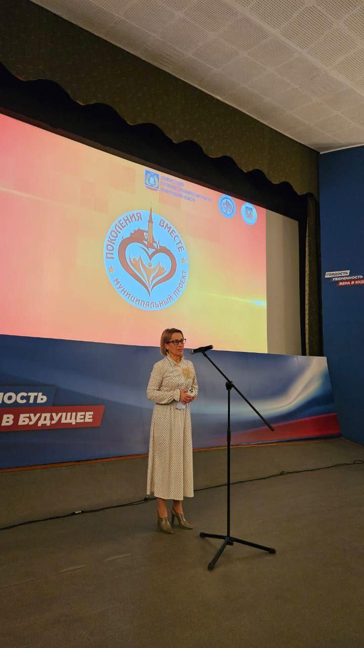 Сегодня героем нашей рубрики «Одна судьба – одна Победа!» стала наша коллега Шутова Марина Викторовна, председатель участковой избирательной комиссии №392 Гатчинского муниципального округа Сегодня героем нашей рубрики «Одна судьба – одна Победа!» стала наша коллега Шутова Марина Викторовна, председатель участковой избирательной комиссии №392 Гатчинского муниципального округа