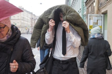 Петербург накрыли тучи. Пасмурный четверг во всей красе на фотографиях «Фонтанки»