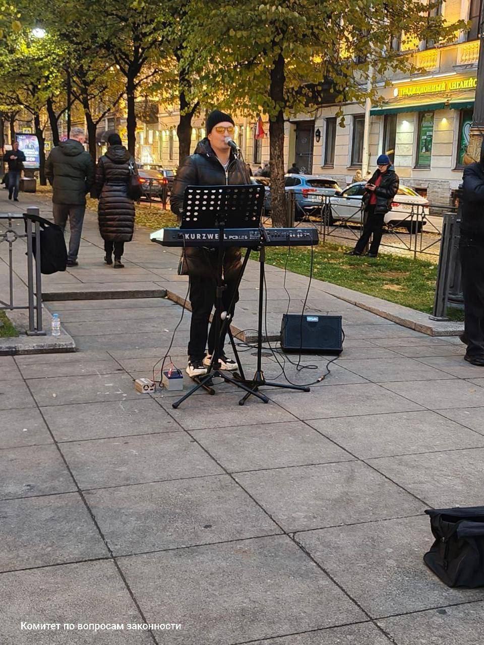 В центре Петербурга провели рейд по уличным музыкантам В центре Петербурга провели рейд по уличным музыкантам