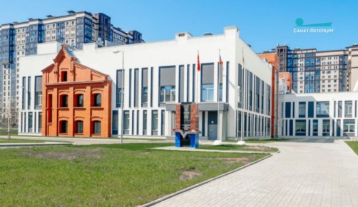 По программе реновации советских школ в ближайшие годы в Петербурге построят 30 новых зданий со спортивными залами, бассейнами, лабораториями и мастерскими