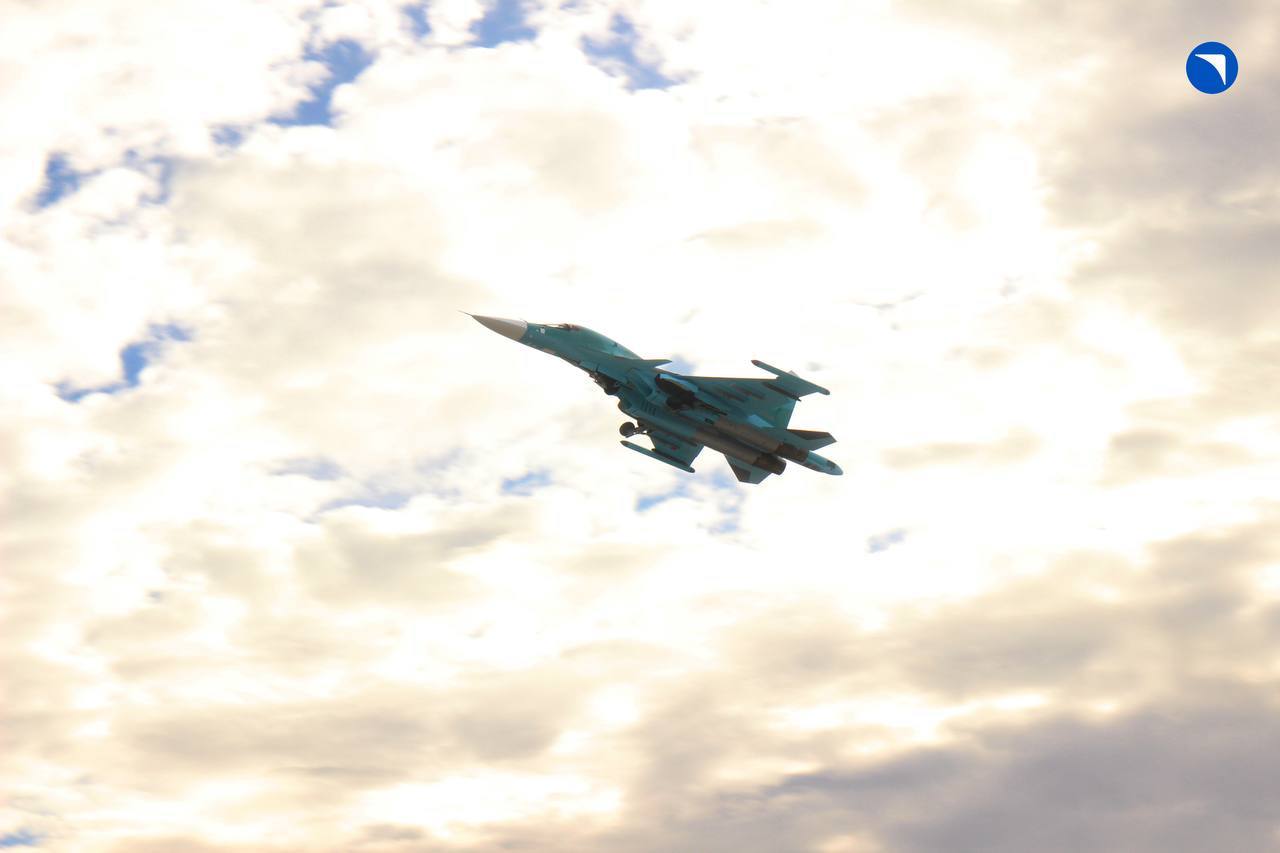 ОАК поставила Минобороны России очередную партию новых Су-34 ОАК поставила Минобороны России очередную партию новых Су-34