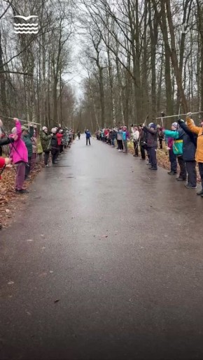 В Удельном парке состоялся Фестиваль скандинавской ходьбы
