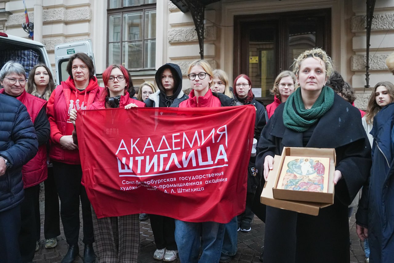 Из Санкт-Петербурга отправился 79-й гуманитарный конвой для поддержки бойцов СВО и жителей Курской области, пострадавших от обстрелов Из Санкт-Петербурга отправился 79-й гуманитарный конвой для поддержки бойцов СВО и жителей Курской области, пострадавших от обстрелов