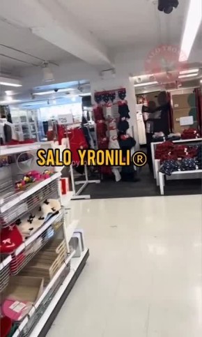 Лягушонок-путешественник с характерным акцентом рассказывает своим подписчикам, до чего дошел прогресс