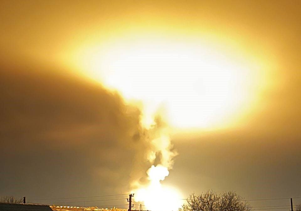 Самое яркое место этой ночи - Чугуев Харьковской области