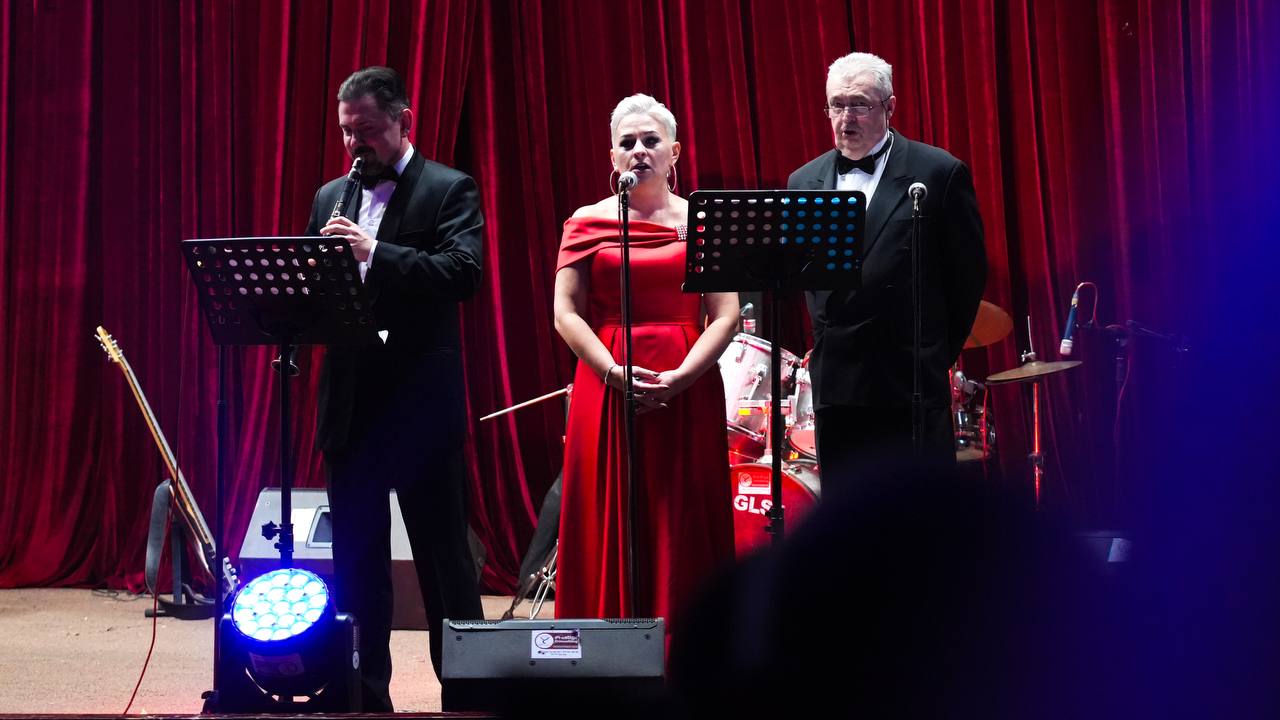 Консерватории Москвы и Бамако подписали соглашение о совместной научной работе, обмене опытом и специалистами, передает корреспондент «Африканской инициативы» Консерватории Москвы и Бамако подписали соглашение о совместной научной работе, обмене опытом и специалистами, передает корреспондент «Африканской инициативы»