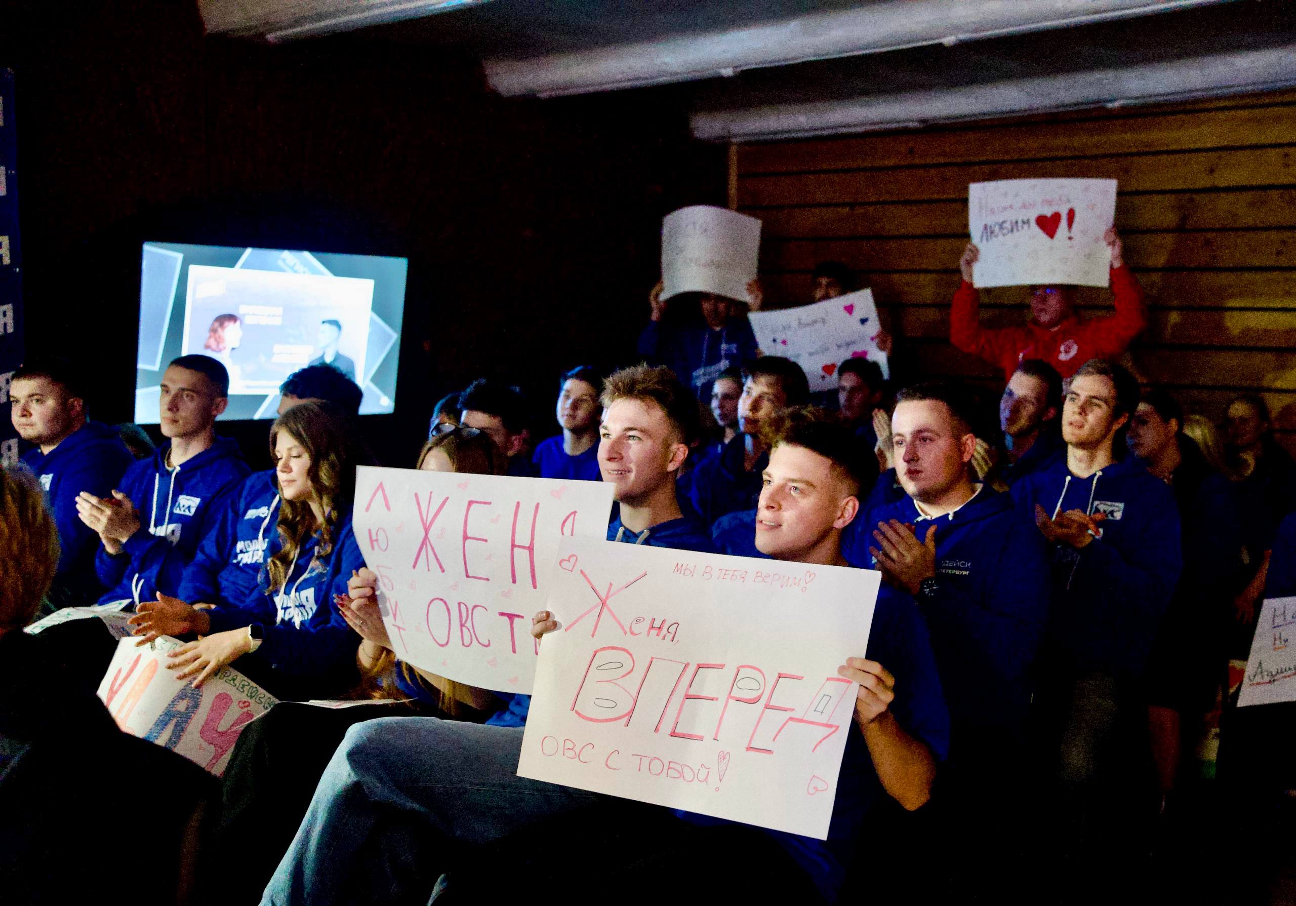 Виталий Милонов: Молодёжные дебаты - школа лидерства и аргументации Виталий Милонов: Молодёжные дебаты - школа лидерства и аргументации