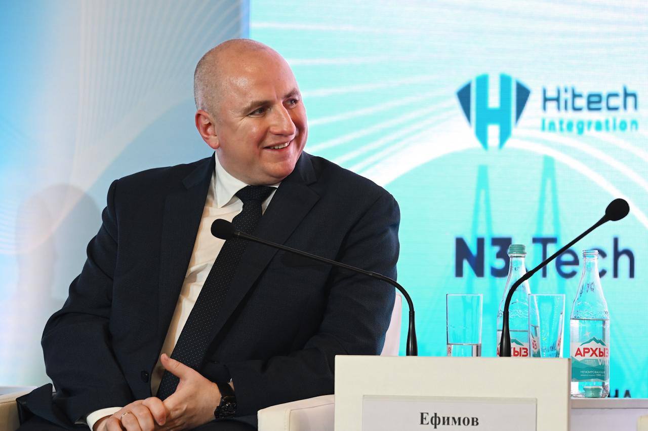 Заместители руководителя Федерального казначейства Александр Албычев и Антон Дубовик приняли участие в форуме ИТ-Диалог 2025 Заместители руководителя Федерального казначейства Александр Албычев и Антон Дубовик приняли участие в форуме ИТ-Диалог 2025