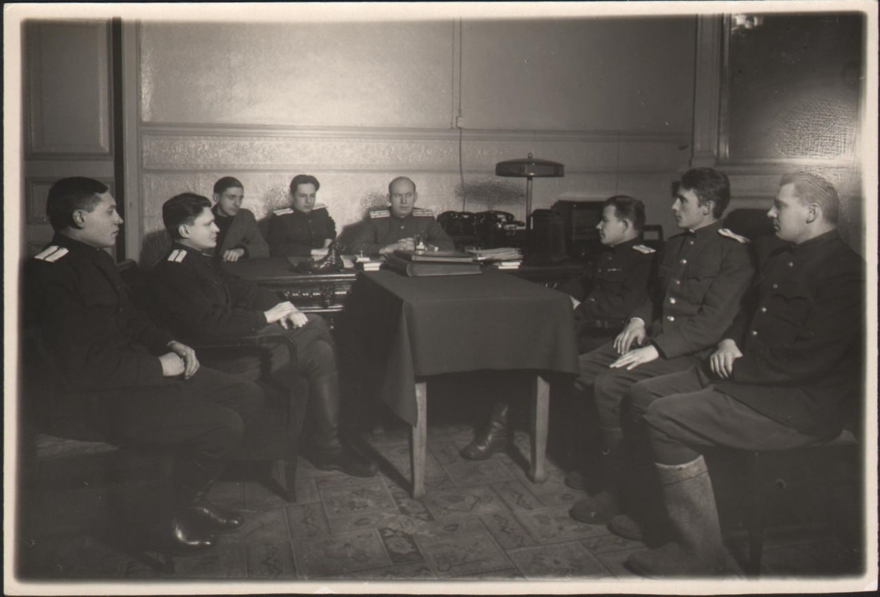 Посмотреть часть уникальных фотографий из числа представленных на экспозиции вы можете в нашей подборке! Посмотреть часть уникальных фотографий из числа представленных на экспозиции вы можете в нашей подборке!