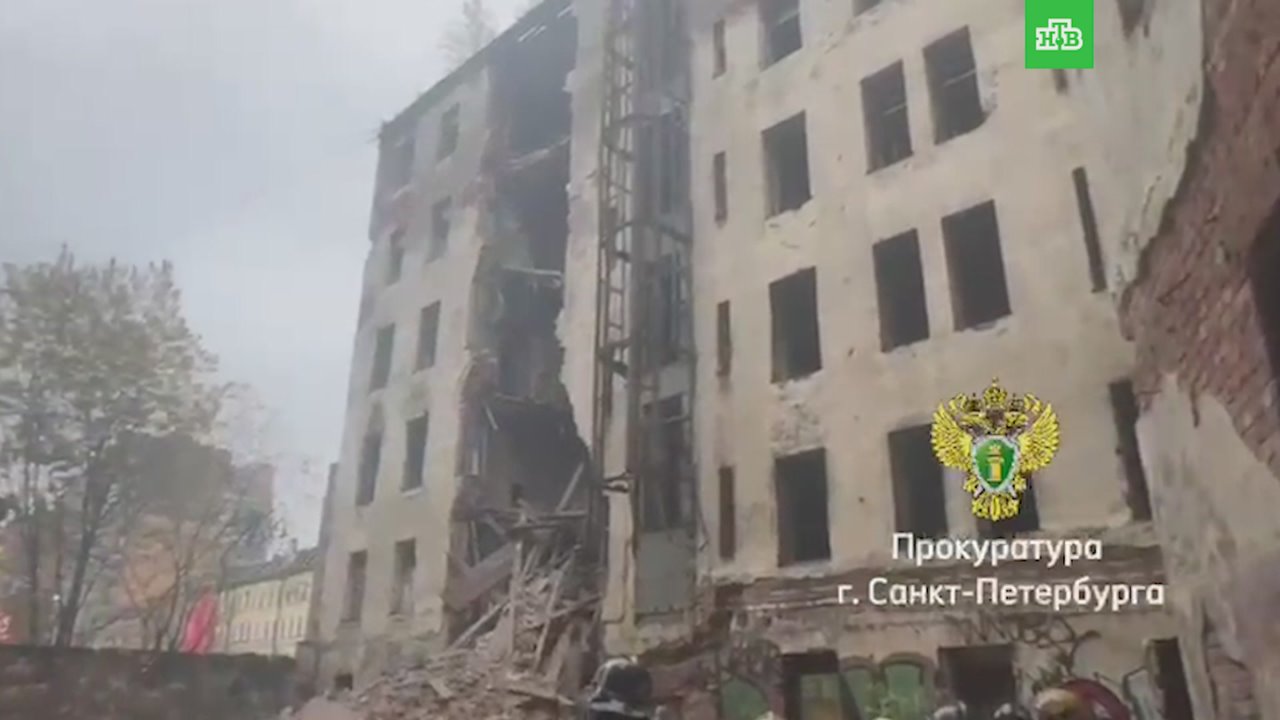 Частичное обрушение перекрытий в доме на улице Розенштейна, 39 произошло в 10 утра