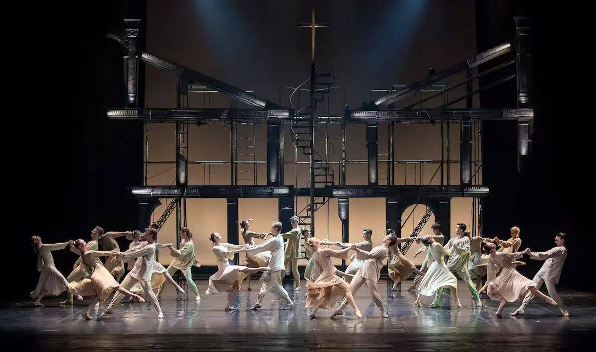 Новая встреча с Борисом Эйфманом в Пекине Новая встреча с Борисом Эйфманом в Пекине