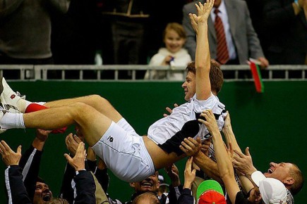  :              ,     2001  2010     