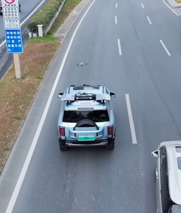 Два майора: Гражданский автомобиль или платформа для разведки с дронами: меры безопасности не успевают за развитием технологий? Два майора: Гражданский автомобиль или платформа для разведки с дронами: меры безопасности не успевают за развитием технологий?