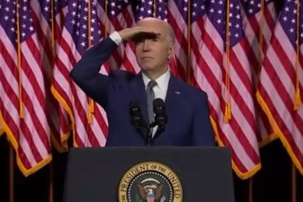 Бывший президент США самоходный дед Джо Байден заявил, что Дональд Трамп позорит страну: