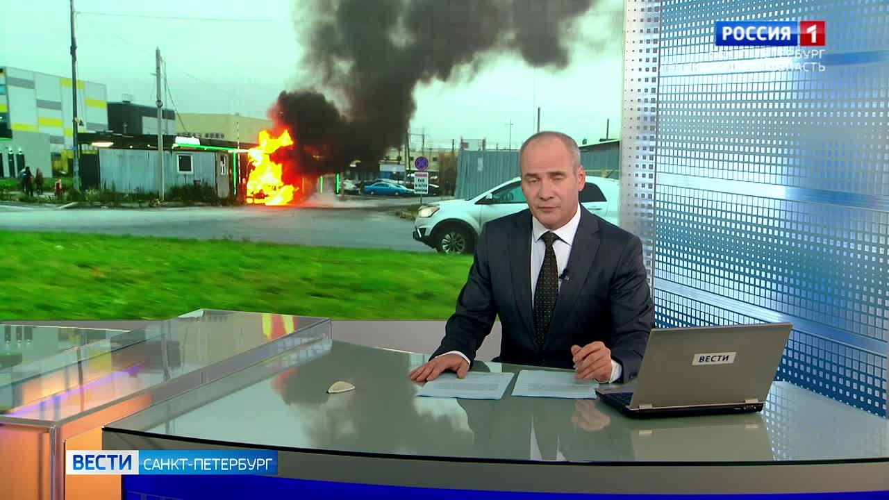 На Софийской улице сгорел грузовик