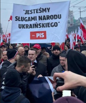 Владимир Корнилов: Самый обсуждаемый сегодня плакат в Польше