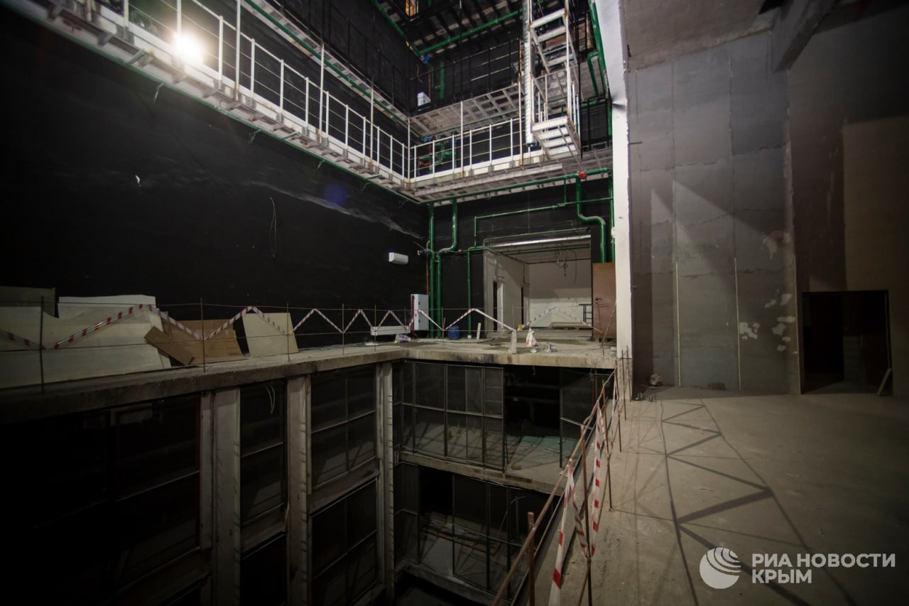 На строительство детского центра театрального искусства в Симферополе потратят 2 миллиарда рублей На строительство детского центра театрального искусства в Симферополе потратят 2 миллиарда рублей