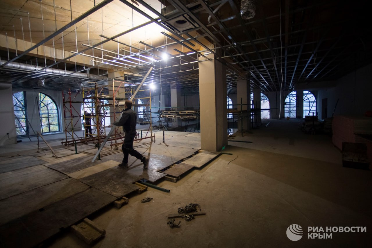 На строительство детского центра театрального искусства в Симферополе потратят 2 миллиарда рублей На строительство детского центра театрального искусства в Симферополе потратят 2 миллиарда рублей