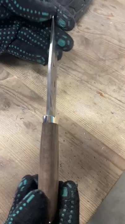 Два майора: Острые как бритва, надежные как скала