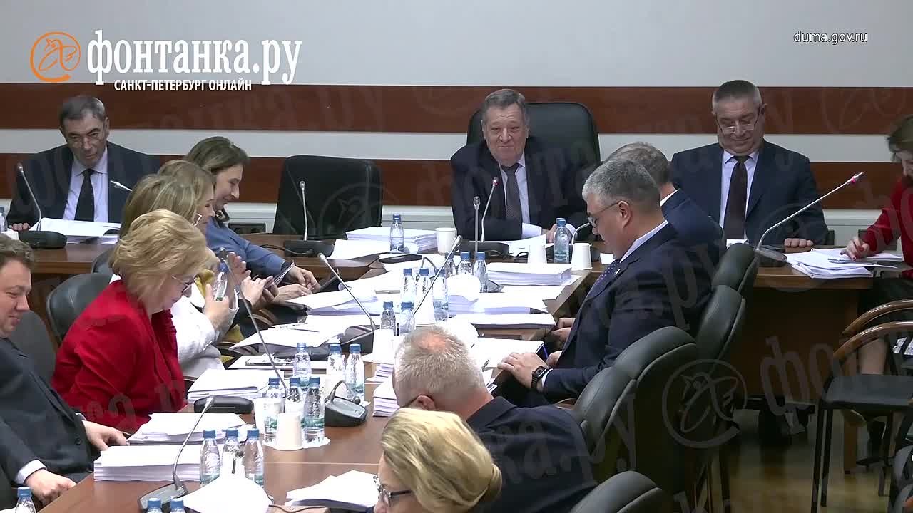 — Чебурашка-то еврей. Чебурашка не испанец