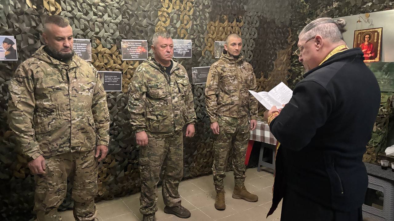 В бой, помолясь. Для бойцов бригады «Святой Георгий» (