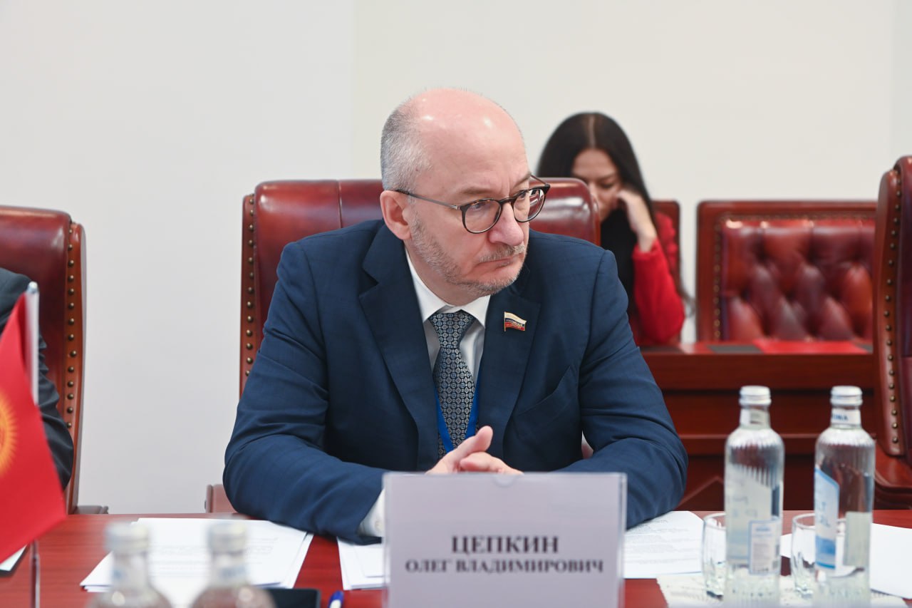 Сенаторы приняли участие в заседаниях постоянных Комиссий МПА СНГ в столице Таджикистана г. Душанбе Сенаторы приняли участие в заседаниях постоянных Комиссий МПА СНГ в столице Таджикистана г. Душанбе