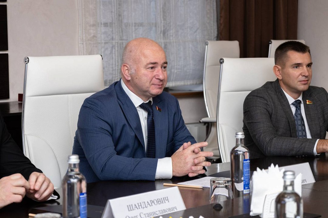 Сергей Лебедев встретился с председателем Следственного комитета Республики Беларусь Дмитрием Горой Сергей Лебедев встретился с председателем Следственного комитета Республики Беларусь Дмитрием Горой