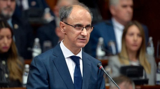 «Мы не в состоянии выбирать сторону», – премьер Сербии о «многовекторности»