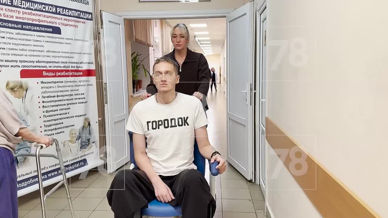 «Не могу и двух слов связать без одышки»: врачи борются за жизнь молодого человека, который 5 лет употреблял энергетики