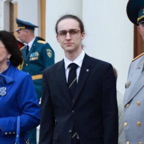 Скамер из ЛДПР кинул питерского таксиста на 26К рублей — партиец решил вдоволь накататься по своим делам за бесплатно и уйти в игнор