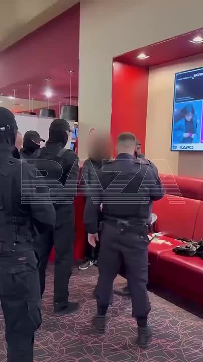 Андрей Медведев: А сейчас знаете что будет?