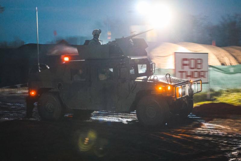 Денег нет, но учения по расписанию Денег нет, но учения по расписанию