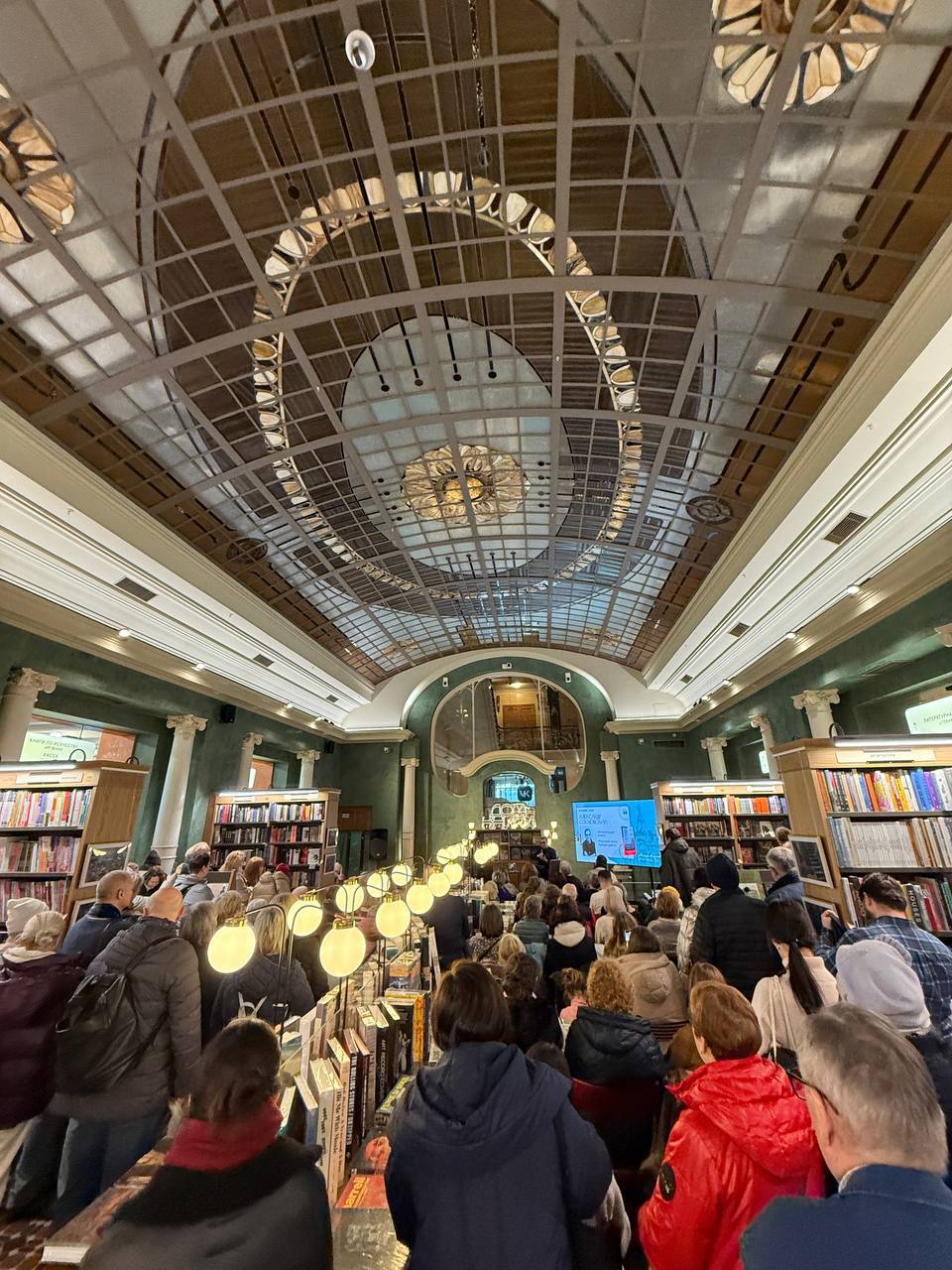 Александр Сосновский: Презентация в Питере. Спасибо, дорогие читатели, за приятный вечер, за вопросы и пожелания Александр Сосновский: Презентация в Питере. Спасибо, дорогие читатели, за приятный вечер, за вопросы и пожелания